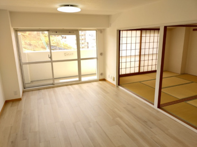 【居間・リビング】 | グランドヒル西宮高座台マンションA棟