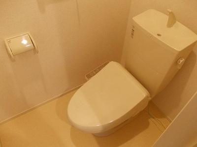 【トイレ】 | セレーノ・Ｋ | 落ち着いた色調のトイレです
