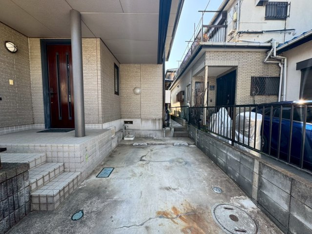 入間市小谷田中古戸建の駐車場|駐車スペース♪