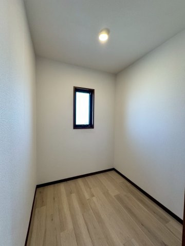 入間市小谷田中古戸建の洋室