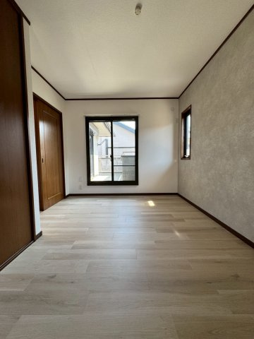 入間市小谷田中古戸建の洋室