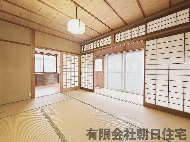 【和室】 | 八雲台2丁目中古戸建（収益物件） | 和室があれば、来客や子供用のスペースとして活躍します