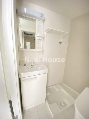 Ludens椎名町の洗面所