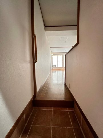 垂水マンションの玄関