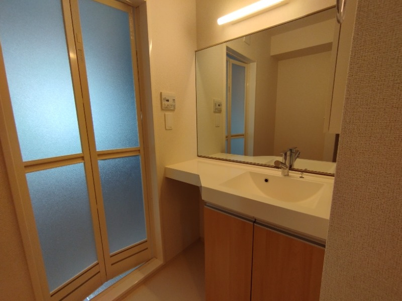 サンプラスⅢの洗面所