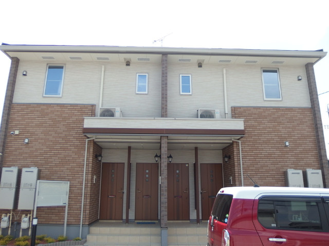 サンプラスⅢの外観