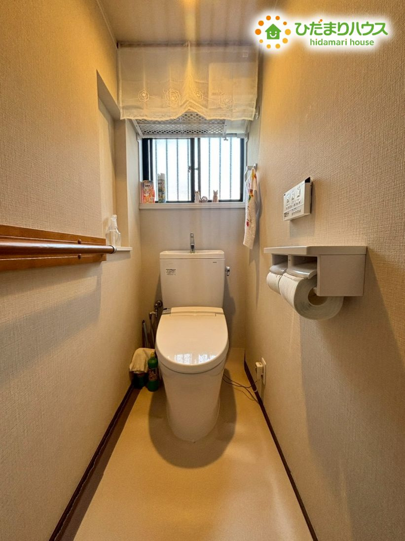 鴻巣市下忍　中古一戸建てのトイレ