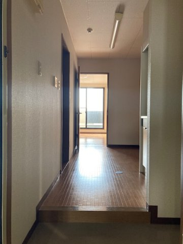 落ち着いた玄関です