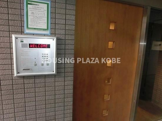 ベルトゥリー板宿ＳＯＵＴＨのエントランス