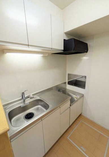 コーラルガーデンのキッチン|※別号室参考写真です