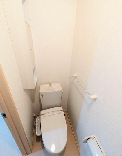 コーラルガーデンのトイレ|※別号室参考写真です