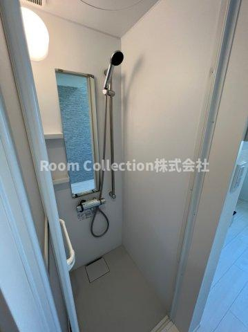 キュリア下井草の浴室