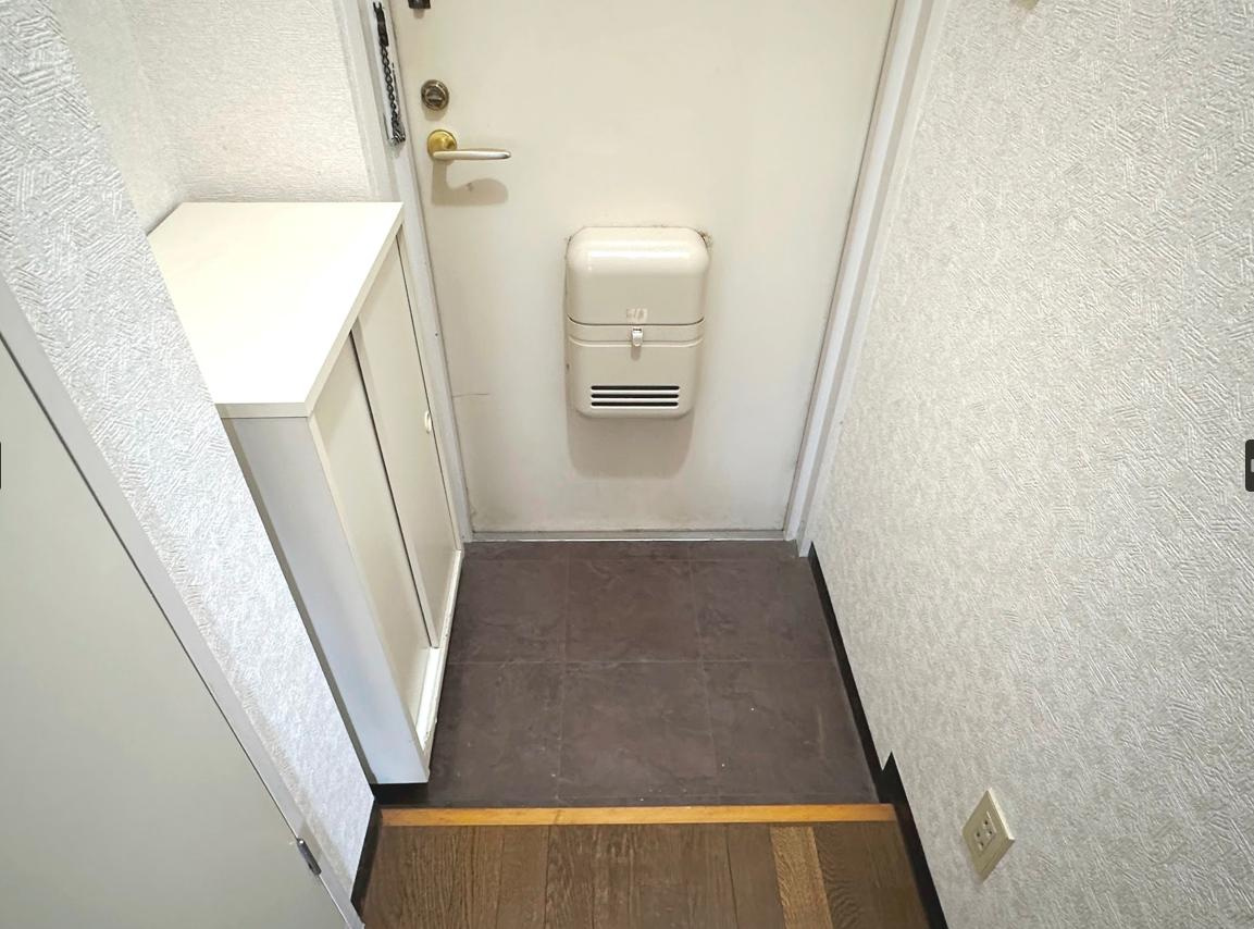 サンロード中浦和Ⅱの玄関