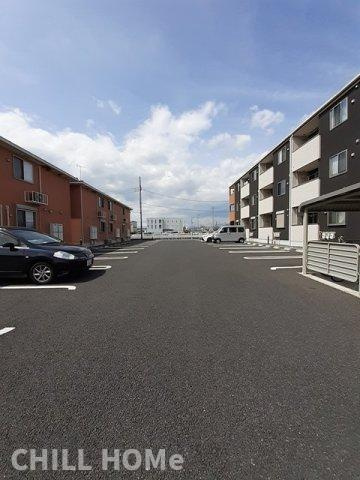 フィオーレ　プリート　Ⅲの駐車場|当社、チルホームのHPもご覧ください(^^)/物件情報多数♪