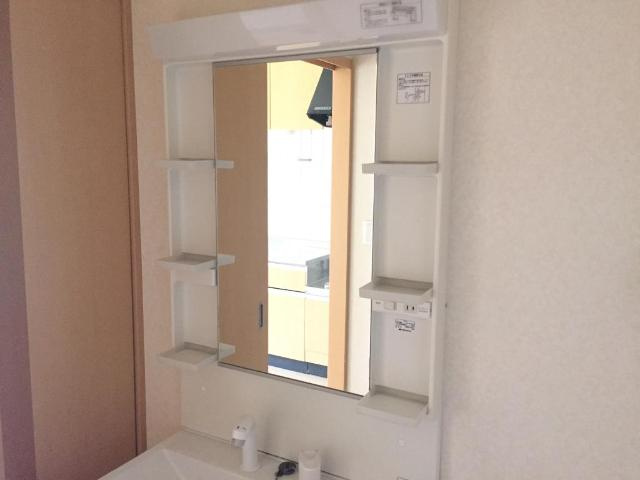 apartment イ