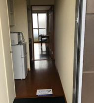 毎日通る玄関はこちらです