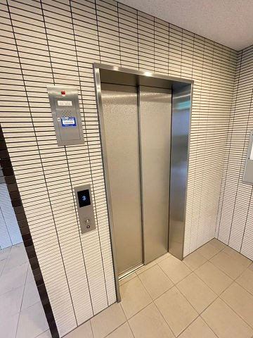 コスモスガーデンの外観