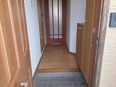 【玄関】 | エクセレントガーデンＡ | 落ち着いた玄関です