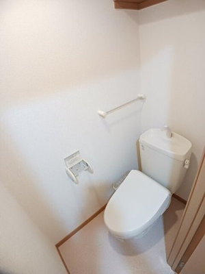 【トイレ】 | シャン・ド・フルールⅠ | 落ち着いた色調のトイレです