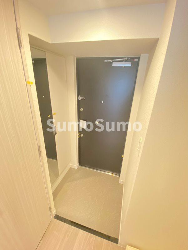 プレサンス兵庫駅前の玄関