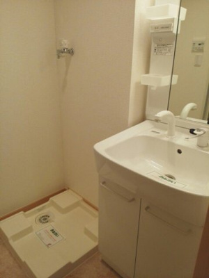 【洗面所】 | クレメント黒田 | 使いやすい洗面所です