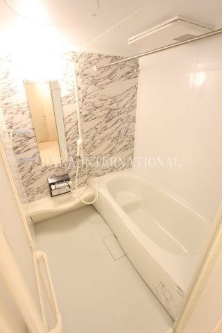 イスト西府の浴室