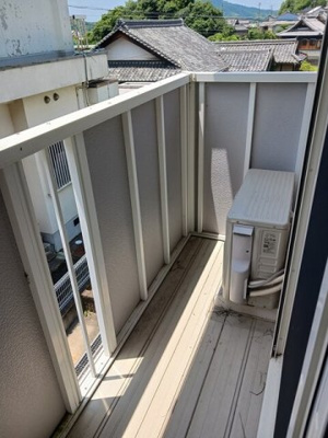 【バルコニー】 | フリーデ・ヴァルト | 落ち着いた時間を過ごせるバルコニーです