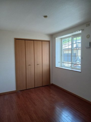 【内装】 | フリーデ・ヴァルト | 明るい室内です