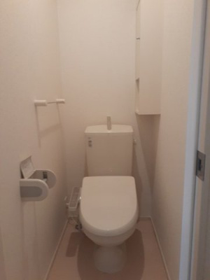 【トイレ】 | セレーノⅠ | コンパクトで使いやすいトイレです