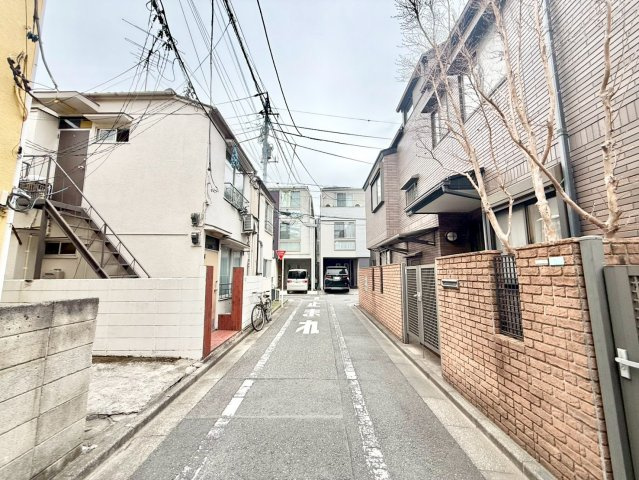 売地 豊島区長崎４丁目の前面道路含む現地写真|現地写真

現地ご見学希望・資料請求などお気軽にお問い合わせ下さい！
03-5990-5201