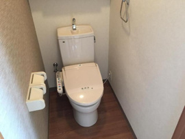 シャワー付トイレ