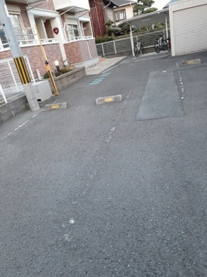【駐車場】 | ラフィーネ関戸Ⅱ | 駐車スペースもあります