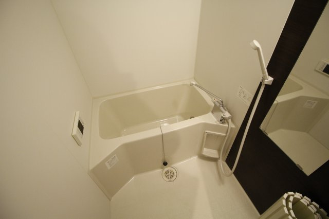 AQUE3の浴室|コンパクトで使いやすいお風呂です