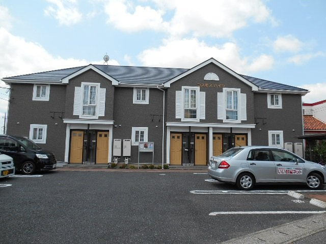 コスモス　ハイツの駐車場|カースペースがあります