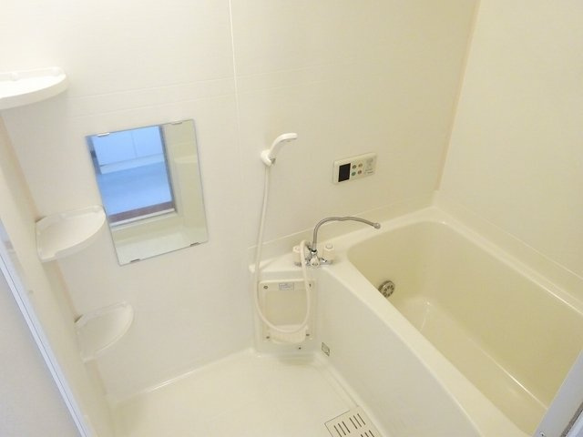 コスモス　ハイツの浴室|日々の暮らしに欠かせないお風呂です