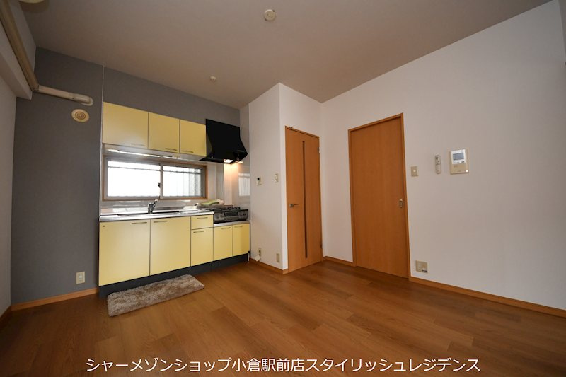 コートハウス大手町の居間・リビング