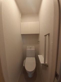 【トイレ】 | ベルシャイン　紀三井寺　Ⅰ | ゆったりとした空間のトイレです