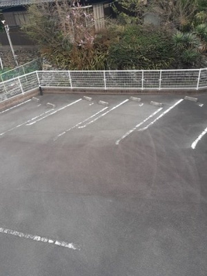 【駐車場】 | ルピエ紀三井寺 | 車をお持ちの方に嬉しい駐車場付きの物件です