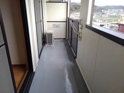 【バルコニー】 | スマイルコーポ西乃庄 | 開放的で明るい空間を演出してくれるバルコニーです