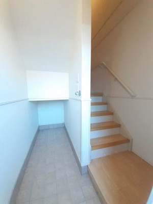 【玄関】 | エレガンテⅠ | シンプルで使いやすい玄関です