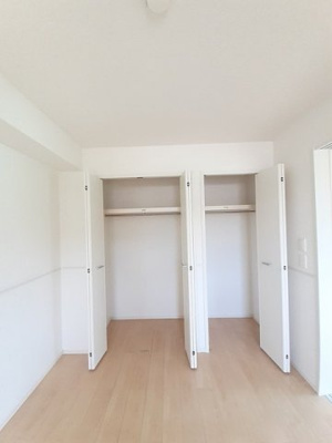 【収納】 | エレガンテⅠ | 十分な収納スペースがあります