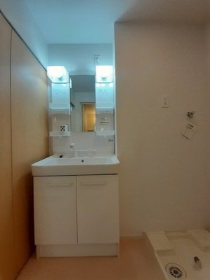 【洗面所】 | エレガンテⅠ | 洗面所です