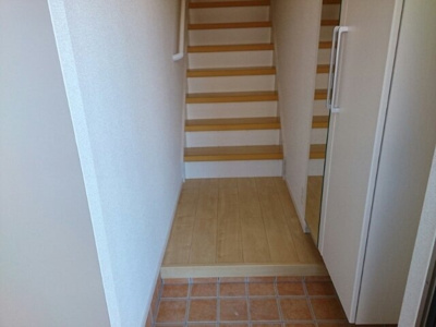 【玄関】 | リヴェール松島Ⅰ | ゆったりとした玄関です