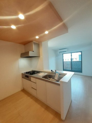 【キッチン】 | ルミナーレ西浜 | お料理しやすいキッチンです