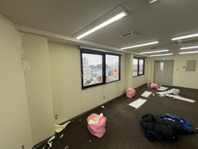 葉山ビルの内装