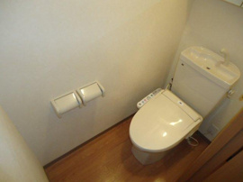 シャワー付トイレ