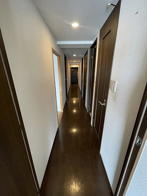【その他】 | ライオンズマンション大宮高鼻町 | 廊下　清掃前