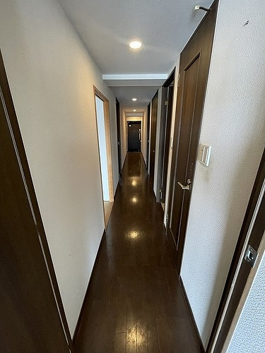 【その他】 | ライオンズマンション大宮高鼻町 | 廊下　清掃前
