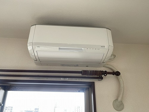 【設備】 | ライオンズマンション大宮高鼻町 | エアコン　清掃前