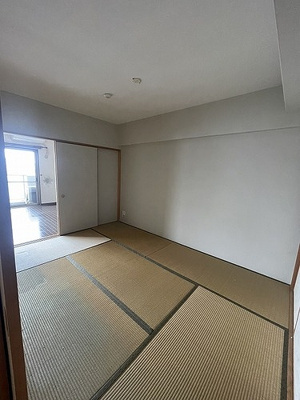 【その他】 | ライオンズマンション大宮高鼻町 | 和室　清掃前